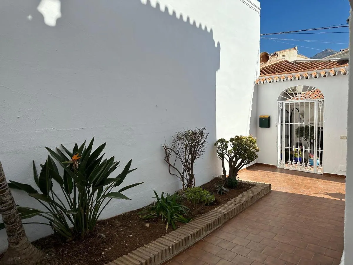 Nerja Paradise Rentals - Villa Rayo De Sol 0*,  Spain